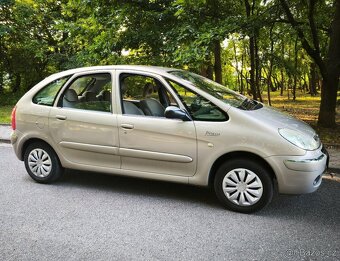 Citroen Xsara Picasso 1.6 benzín, rv 2005, najeto 152.900 km - 12