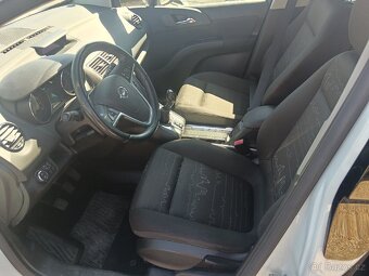 Opel MERIVA - 12