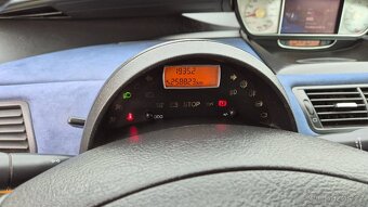 Lancia Phedra 2,2 HDi 125 kw bi-turbo - 12