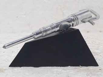 14cm Hornická důlní sbíječka na podstavci - OKD - OKR - 12