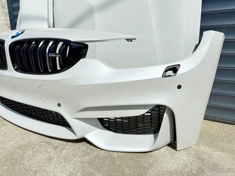 BMW M3 f80 M4 f82 LCI Světlo kapota naraznik blatnik - 12