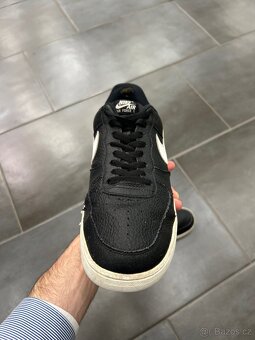 Nike Air Force 1 Black White - 12