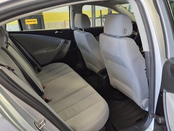 Volkswagen Passat B6 1.6 Fsi první majitel - 12