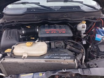 Dodge RAM 1500 4x4 - 12