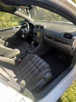 Volkswagen Golf 6 GTI - 12