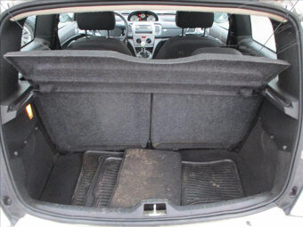 Lancia Ypsilon 1,2 i KLIMATIZACE - 12