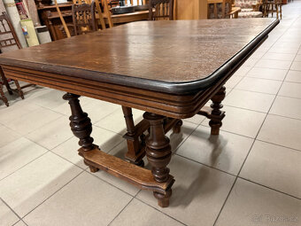 dvakrát historický set dubového stolu a šesti židlí - 12