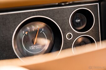 Chevrolet Camaro 5.7L - 12