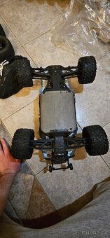 Traxxas Rustler 4x4 - 12