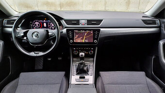 Superb combi 2.0TDI 110kW-TZ-nízké KM-1.maj-koupČR-NEHAV-DPH - 12