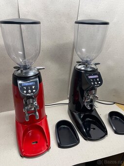 Repasované mlýnky Compak E6 - 12