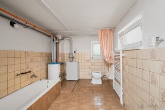 Prodej rodinného domu v Jeseníku nad Odrou - 12