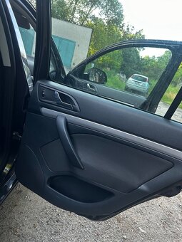 Octavia 1,6 tdi 77kw 4x4 2012 - 12