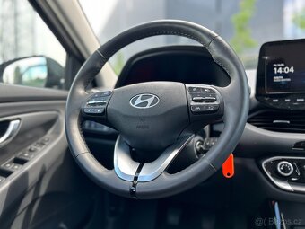 Hyundai i30 kombi 1.5i DPI 71kW SMART 2025 - 12