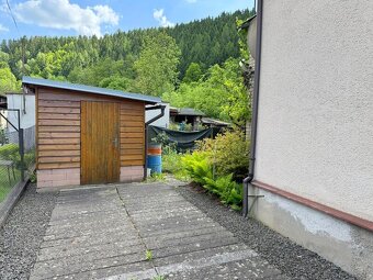 Rodinný dům 3+1 s balkonem a zahradou, Úpice, ul. Na Veselce - 12
