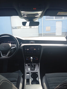 VW PASSAT B8 RLINE MATRIX, ACC,NAVI,KAMERA,TAŽNÉ,atd - 12