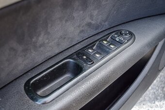 Peugeot 407 SW 2.0 HDi 2010 - 12