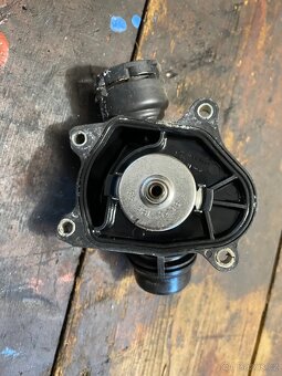 Motor 320D 110kw M47D20 Díly - 12