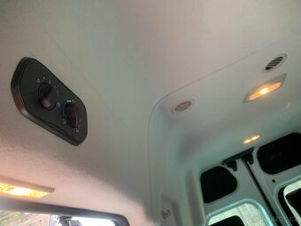 Prodám Ford Transit Custom 9 mist L2H2 - 12