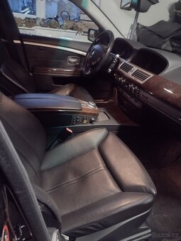 BMW 760i V12 e65 facelift nájezd jenom 105 859 km - 12