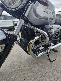 Moto Guzzi V7 Special - 12