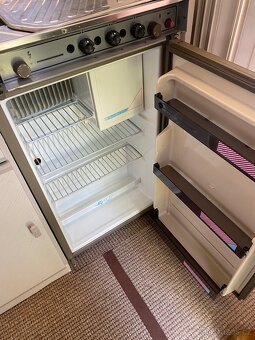 Karavan Bürstner 3908 - 12