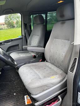 Volkswagen Caravelle T5 2.5TDi 96kW, 7.míst, Klima, Tažné - 12