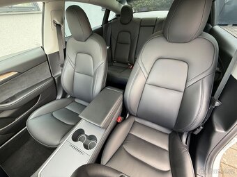 TESLA MODEL 3 SR+ - 12