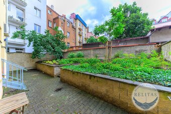 Byt 1+kk, 30 m², Praha 10 - Strašnice, 300 m od metra Strašn - 12
