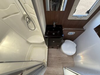 Obytné auto - Roller Team Granduca, 2012, 3.0 jtd, solár - 12