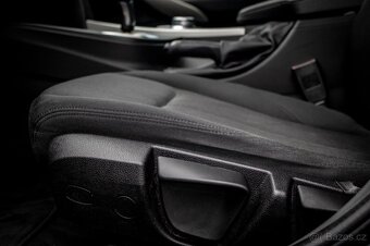 BMW Rad 3 GT 320d xDrive Advantage A/T, 140kW, A8, 5d. - 12