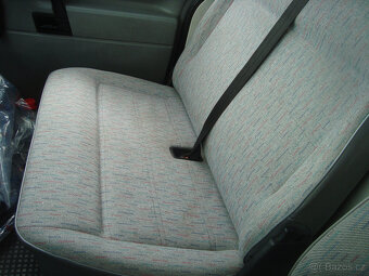 VW Transporter 1,9D - 12