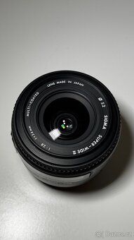 Prodám set Canon 7D + 4 objektivy + batterygrip + blesk - 12