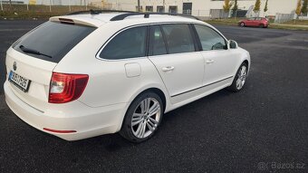 Škoda Superb combi TDI 125kw, DSG, 4x4 - 12