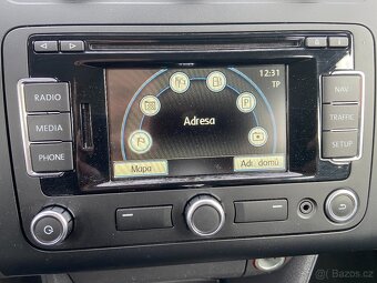 VW Touran 1.6 TDi Navigace,Climatronic - 12