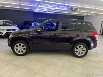 Suzuki Grand Vitara 3.2i 20 Jahre benzín 171kw - 12