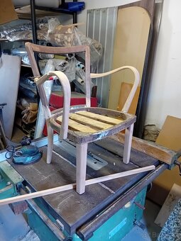 Křeslo Thonet - 12