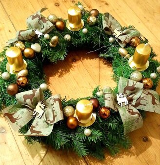 Adventní věnce, živé girlandy, svícny - 12