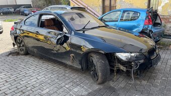 BMW e92 325i Mpacket na díly - 12