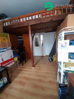 Prodám ideální podíl bytu v Karlových Varech - 12