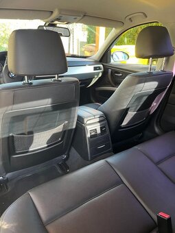 BMW E90, 330i, 200kW, 246.000 km - 12