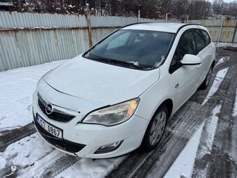 OPEL ASTRA 1,7 CDTI 81 KW,ROK 2012,NAJ 251 TKM,KLIMA,DOHODA - 12