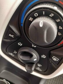 Prodám Citroen C1, 1,0i, m2019, klima, 1. majitel ČR, 46tkm - 12