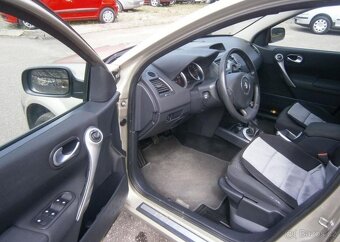 Renault Mégane 1.6i 1.maj.CZ,Top benzín manuál 82 kw - 12