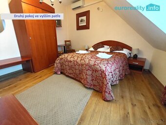 Pronájem, apartmán 4+1, 110 m2, Plzeň - město, ul. Zbrojnick - 12