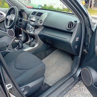 Toyota RAV4,2.2D-4D,100KW,4x4, r.v.11/2008 - 12