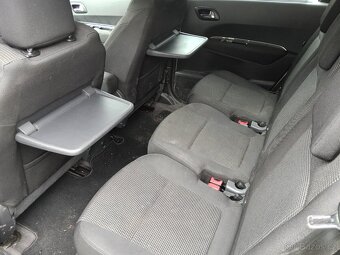 Peugeot 5008 1.6Hdi 82kw - 12