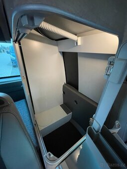 Volkswagen T6.1 California 2.0 TDI Ocean 4Motion - uzávěrka - 12