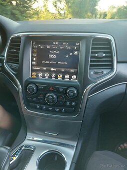 Jeep Grand Cherokee 3.0 CDR - 12