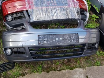 vw touran 1T1-1T2 fac, 5. dveře top stav, stěna s chladiči - 12